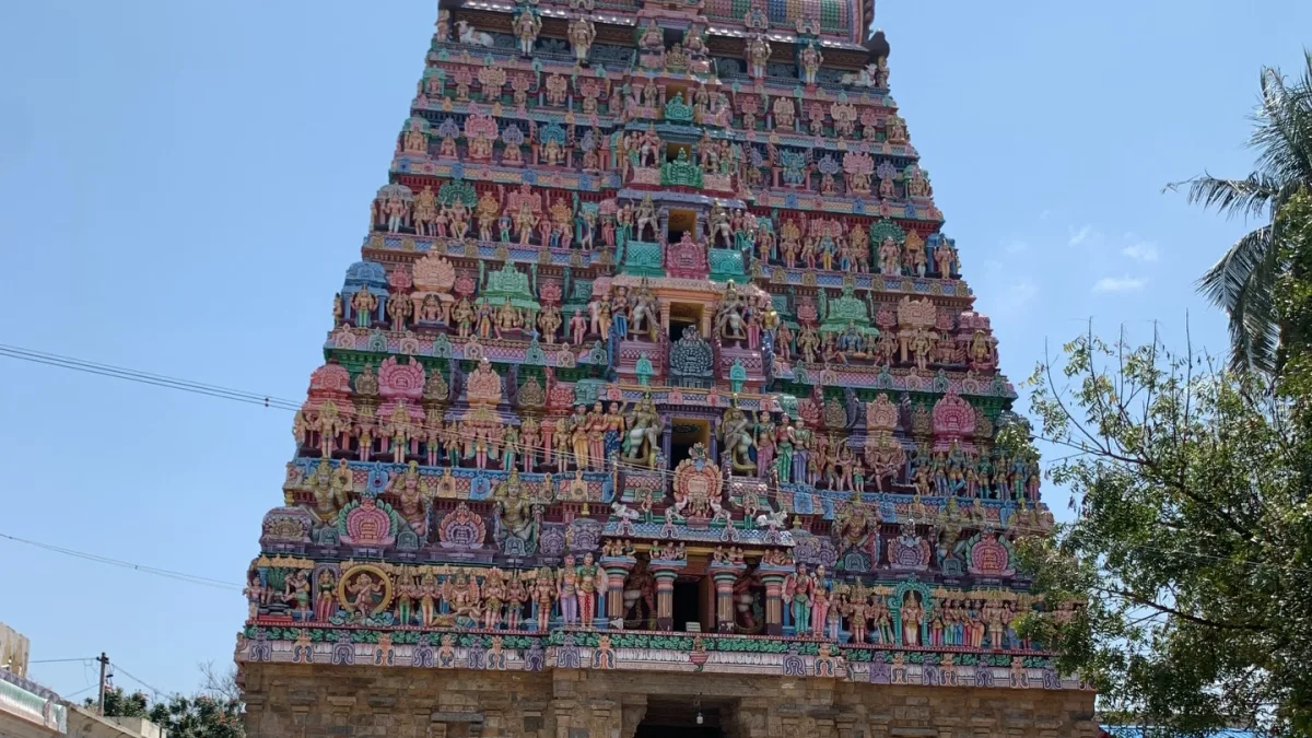 Vaitheeswaran Koil and Mayiladuthurai route side
